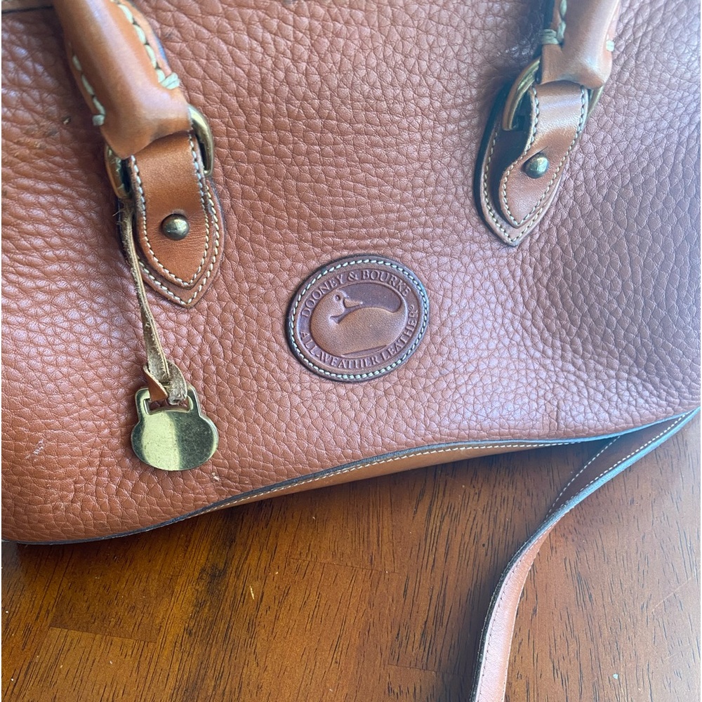 Vintage Dooney & Bourke Speedy bag, lightly used.  So cute!